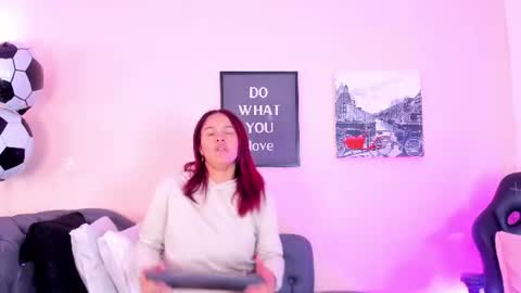 Victoriazans online show from 06-28-26, 11:38
