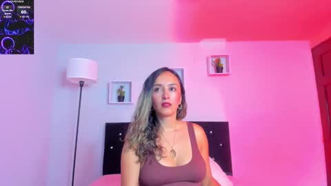 Snapshot of victoriia_rose_ chatting on 05-09-26, 02:33 victoriia_rose_ online show from 05-09-26, 02:33
