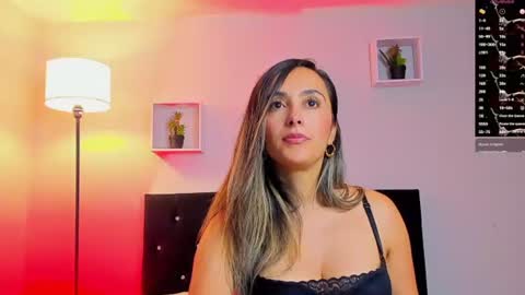 victoriia_rose_ online show from 06-17-26, 09:05