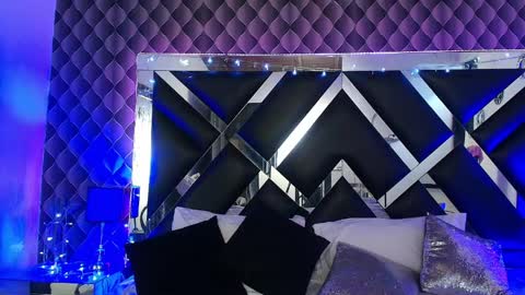 victtoria lee online show from 04-10-26, 07:18