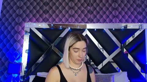victtoria lee online show from 06-06-26, 07:29