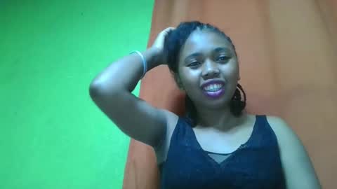 vierge28430 online show from 05-08-26, 11:37