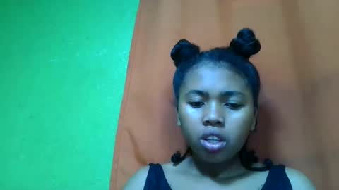 vierge28430 online show from 05-22-26, 06:53