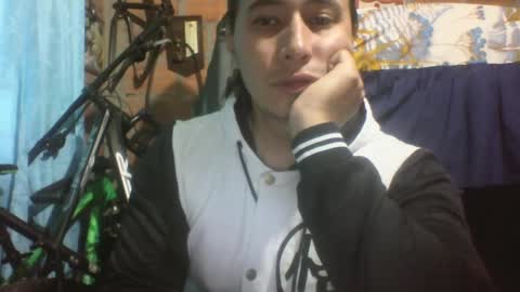 viernes1010 online show from 01-18-25, 12:36