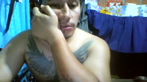 Snapshot of viernes1010 chatting on 06-22-26, 01:52 viernes1010 online show from 06-22-26, 01:52