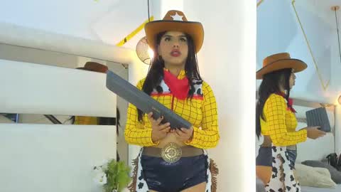 Snapshot of viic_stonee chatting on 10-31-25, 08:10 Viic  online show from 10-31-25, 08:10