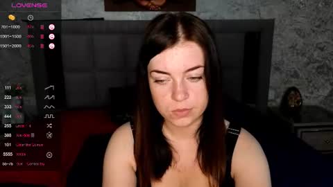 viictoria_mills online show from 06-28-26, 12:16