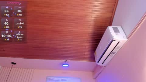 Snapshot of viiolett_lee chatting on 03-07-25, 02:25 Viiolett online show from 03-07-25, 02:25