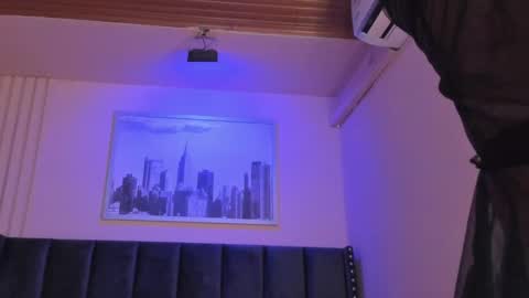 Snapshot of viiolett_lee chatting on 03-07-25, 07:49 Viiolett online show from 03-07-25, 07:49