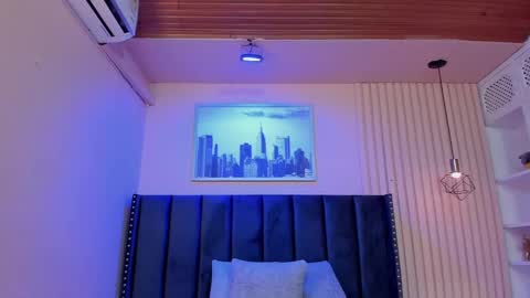 Snapshot of viiolett_lee chatting on 09-13-25, 07:57 Viiolett online show from 09-13-25, 07:57