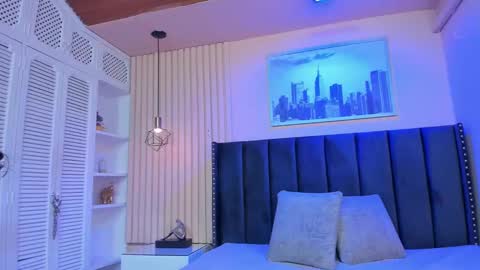 Snapshot of viiolett_lee chatting on 09-26-25, 09:30 Viiolett online show from 09-26-25, 09:30