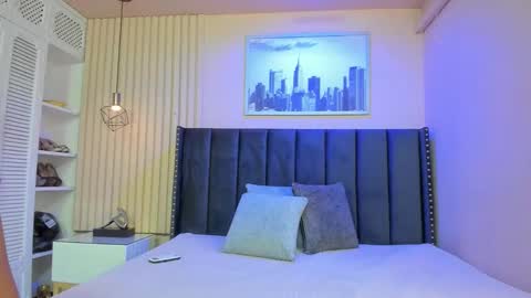 Snapshot of viiolett_lee chatting on 11-18-25, 08:46 Viiolett online show from 11-18-25, 08:46