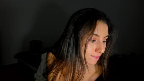 viithoney online show from 10-21-25, 05:57