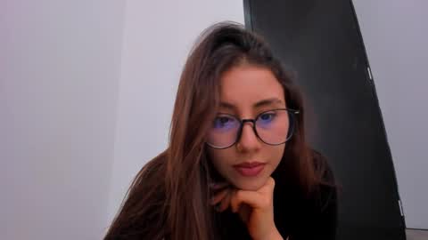 viithoney online show from 10-30-25, 04:52