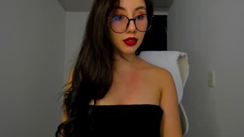 viithoney online show from 11-18-25, 10:25