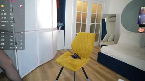 Snapshot of vika54784 chatting on 02-27-25, 07:23 vika54784 online show from 02-27-25, 07:23