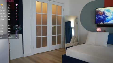 Snapshot of vika54784 chatting on 03-10-25, 06:16 vika54784 online show from 03-10-25, 06:16