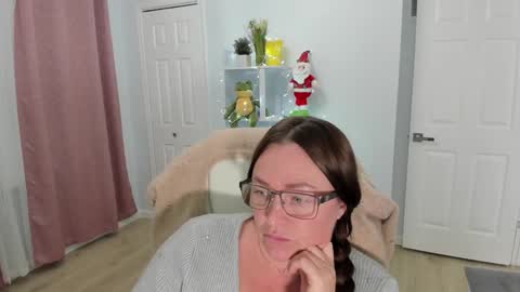 Ukrainian-woman online show from 12-13-24, 10:55