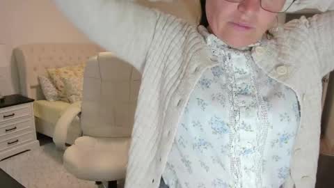 Snapshot of vika7333 chatting on 05-30-26, 11:29 Ukrainian-woman online show from 05-30-26, 11:29