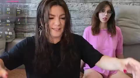Snapshot of vika_loves_you chatting on 07-17-26, 03:57 follow my fansly online show from 07-17-26, 03:57