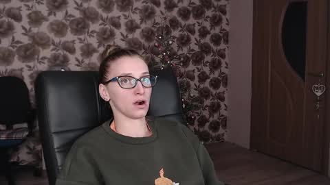 Vika online show from 12-29-24, 06:03