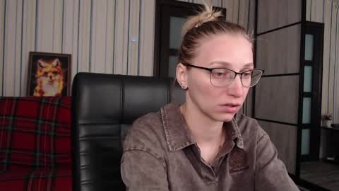 Vika online show from 05-23-26, 11:58