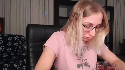 Vika online show from 08-01-26, 11:20