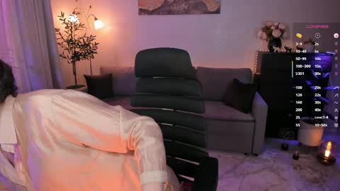 Viki Bellson online show from 03-29-26, 07:03