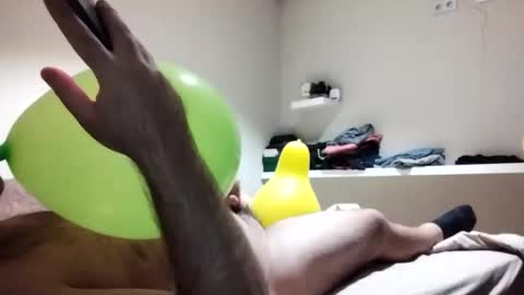 Snapshot of vikingo3333893888 chatting on 11-04-25, 10:14 Vikingo online show from 11-04-25, 10:14