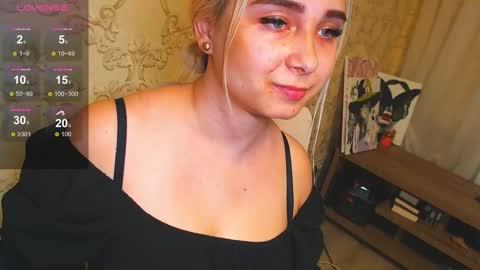 Vitoria online show from 02-19-25, 03:27