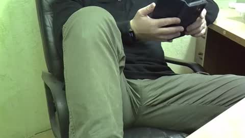 viknik16cm online show from 12-02-25, 04:40