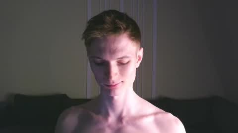 Max online show from 09-28-25, 06:13