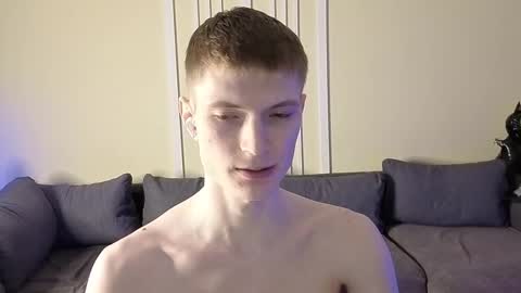 Snapshot of viksons chatting on 01-16-26, 02:43 Max online show from 01-16-26, 02:43