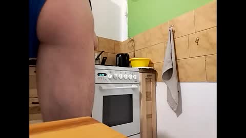 Snapshot of viktor26a chatting on 02-09-25, 04:29 Victor online show from 02-09-25, 04:29