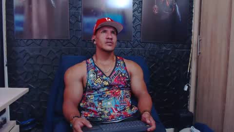 Viktor Herrera online show from 04-23-26, 03:47