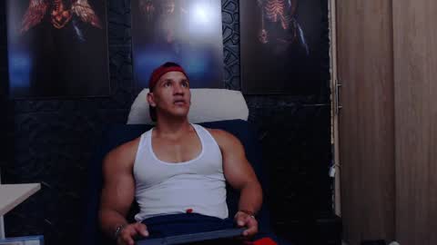 Viktor Herrera online show from 06-06-26, 03:33