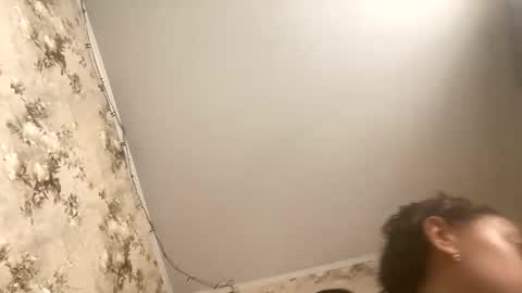 Sweett online show from 10-15-25, 11:21