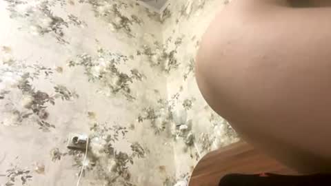 Snapshot of viktoria9898 chatting on 06-28-26, 08:37 Sweett online show from 06-28-26, 08:37