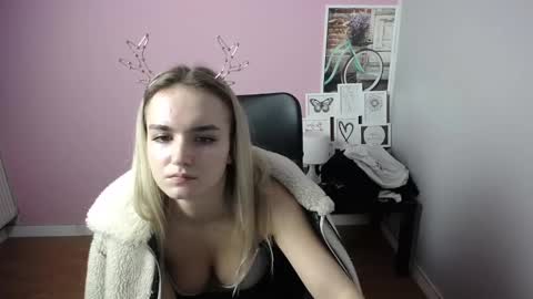 viktoria_lovely online show from 12-11-24, 02:11