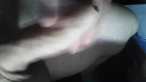 Snapshot of viktorklubb chatting on 10-18-25, 02:25   online show from 10-18-25, 02:25