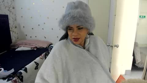 Snapshot of vikyadams chatting on 06-06-26, 01:16 VIKY ADAMS online show from 06-06-26, 01:16