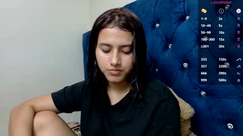 vikysexy28 online show from 03-10-26, 04:50