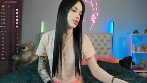 Hey sweetyIam Ariel 3 Ready to play with you online show from 03-06-25, 09:20