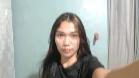 Snapshot of vinazane chatting on 06-08-26, 10:04 vinazane online show from 06-08-26, 10:04