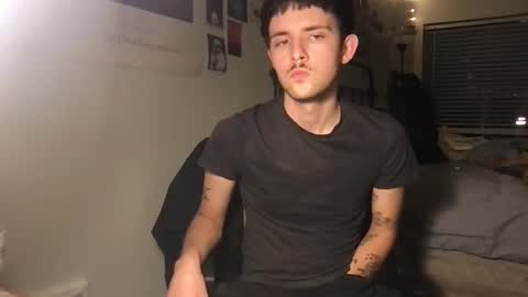 Snapshot of vince62000 chatting on 12-21-24, 12:42 vince online show from 12-21-24, 12:42