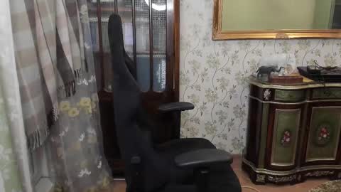 Snapshot of vince__dice chatting on 02-07-26, 12:36 Dimoooooon online show from 02-07-26, 12:36