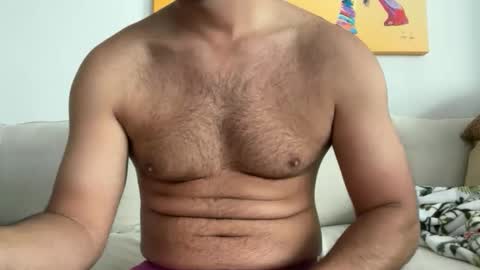 Snapshot of vincee2 chatting on 11-08-25, 03:01 vincee2 online show from 11-08-25, 03:01