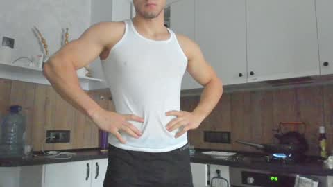 Snapshot of vincent_o chatting on 12-22-24, 08:49 Vincent. uncut 18cm online show from 12-22-24, 08:49