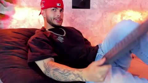 Vincent online show from 09-15-25, 04:23