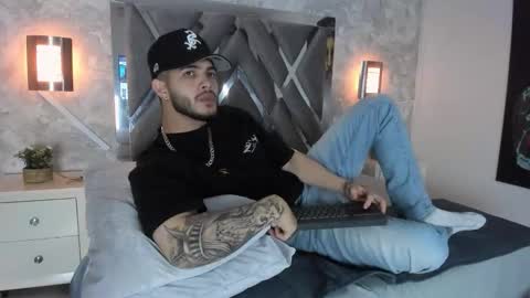 Vincent online show from 10-07-25, 03:25